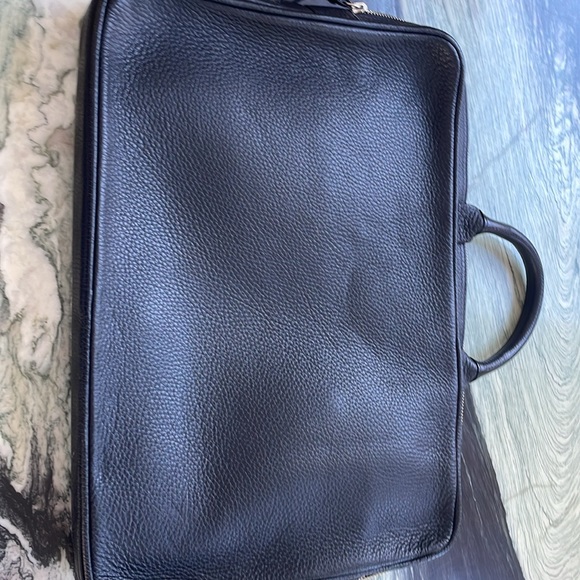 Peter Kent black leather portfolio briefcase, laptop bag from Argentina - Picture 3 of 7